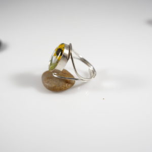 Captured Nature in Resin – Nature Ring Small Oval with Sunflower Adjustable Size